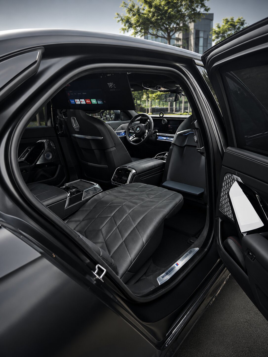 BMW 7 Series Theater Lounge Interior